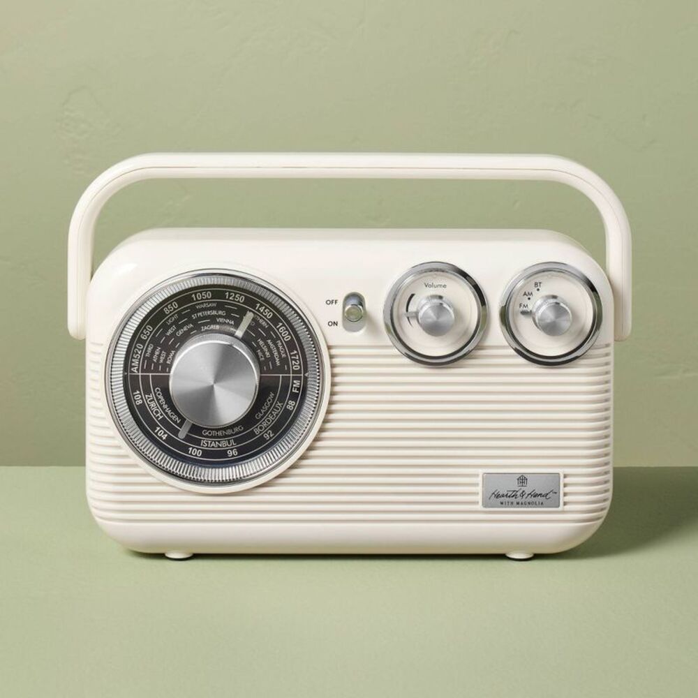 Open Box - Retro Portable AM/FM Bluetooth Radio Cream - Heart Cream